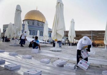Filistinliler 2 ülkenin iftarlıklarını reddetti
