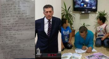 Okullar skandal listelerle açıldı