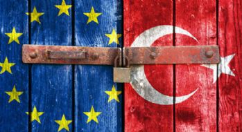 'AB ile Türkiye müzakereleri artık bitirilmeli'