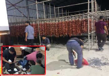 Kurban etlerini sucuk yapıp satmışlar