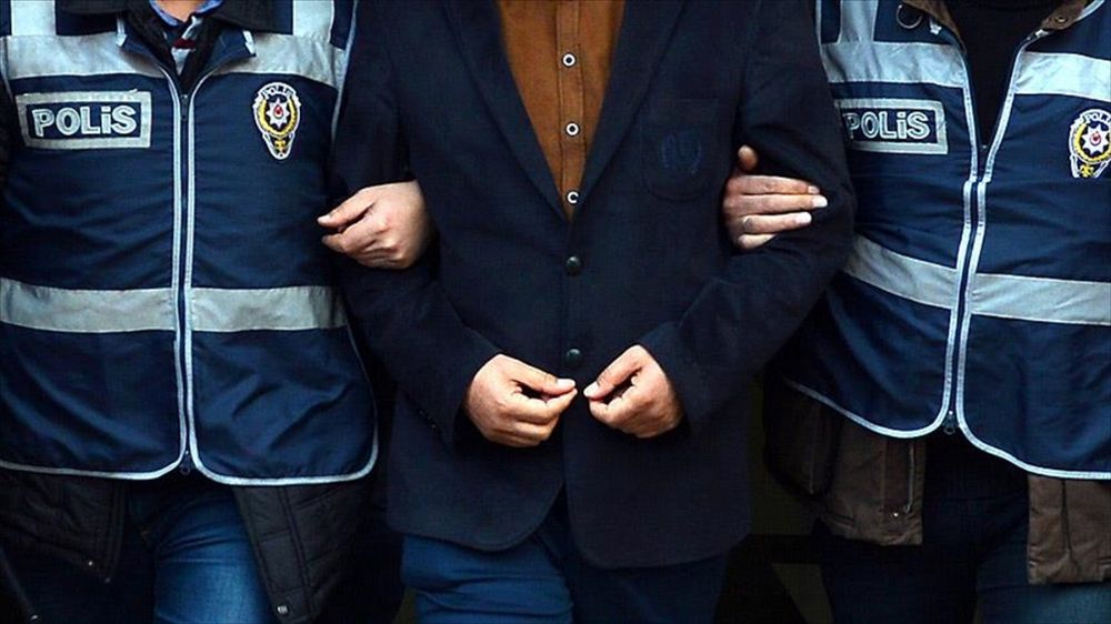 FETÖ'cü çıkan bakliyat devine operasyon