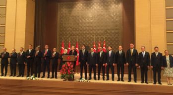 İşte yeni sistemin yeni bakanları