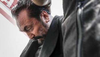 Sadece beyninizi değil, kanınızı, iliğinizi, DNA'nızı da aldılar