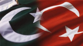 Pakistanlılar Türkiye'ye destek için Türk lirası alıyor