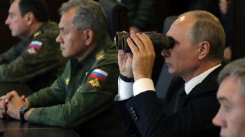 Soğuk adam Putin'den askerî şov