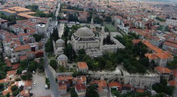 Rezaletin böylesi az görülür: Elektriği kesilen Yavuz Selim Cami'nin aboneliği iptal edildi