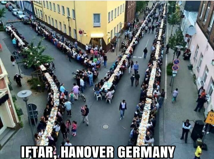 Dünyadan iftar kareleri