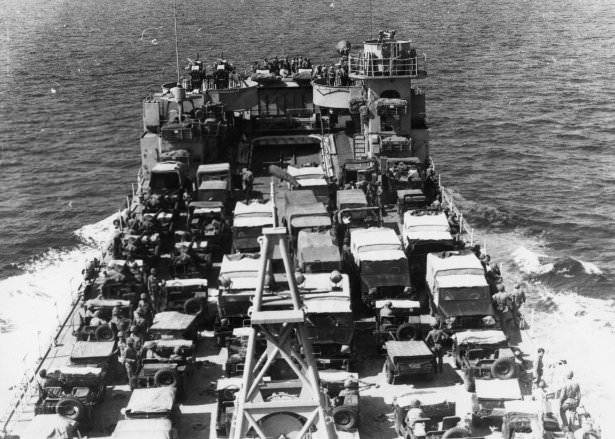 1974 Kıbrıs Barış Hareketi'nden kareler
